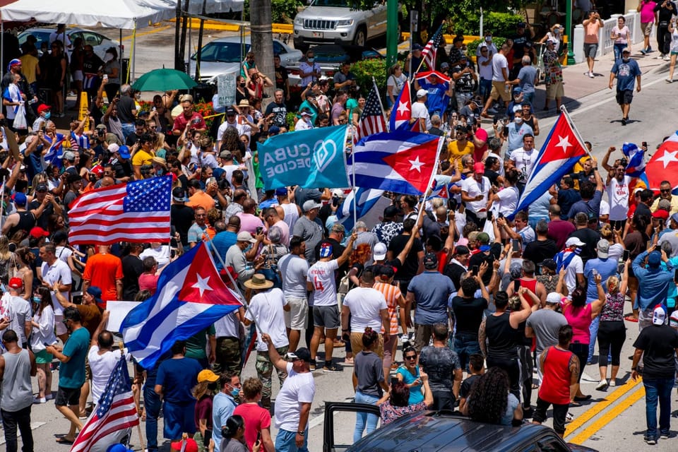 Optimism is a Choice: Nanfu Wang on "Night is Not Eternal"